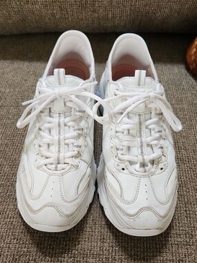 Skechers Hands Free Slip-ins White D'Lites Comfort Sneakers 90s 7.5
